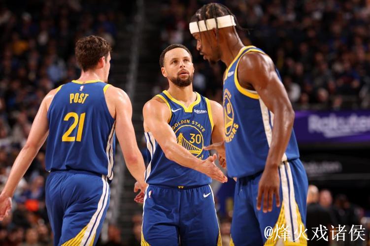 库里27+7巴特勒32+8 勇士主场击败尼克斯延续连胜